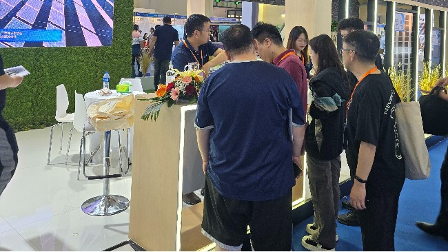 瑞元天科閃耀廈門光儲盛會，彰顯BIPV系統(tǒng)智造商卓越風(fēng)采！